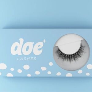 Doe Lashes New